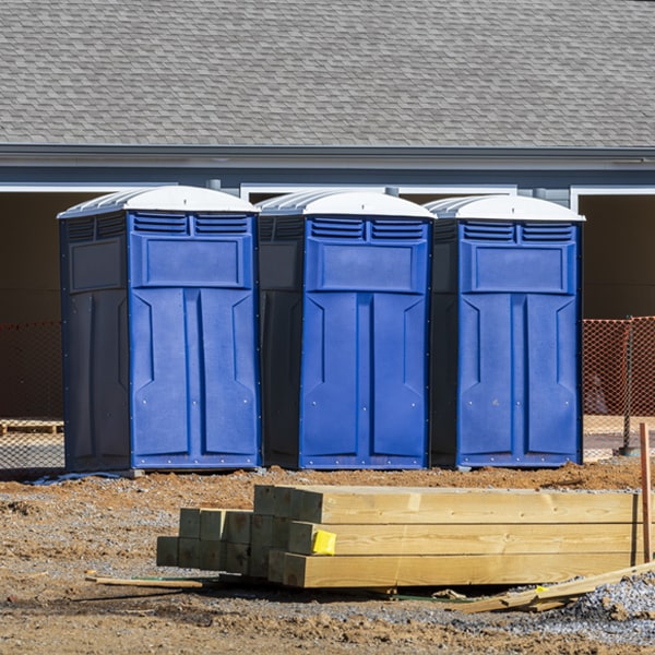 what is the maximum capacity for a single portable restroom in Evergreen Park IL